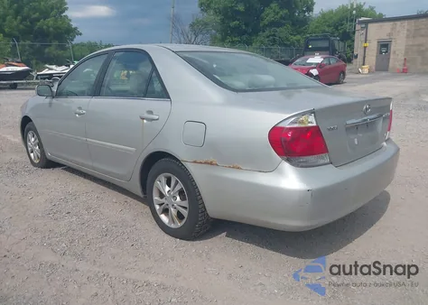 2005 Toyota Camry Le V6 from USA, damaged, VIN 4T1BF32K55U095917